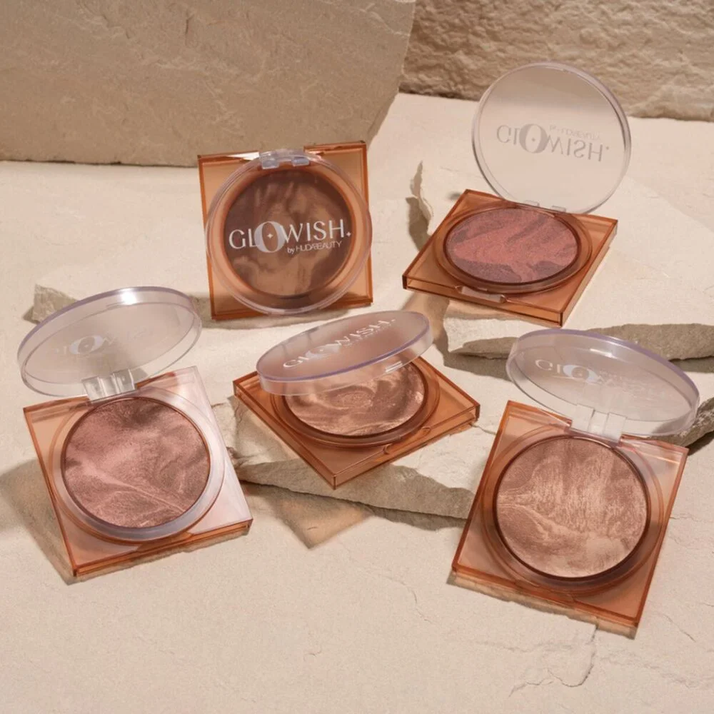 Huda Beauty GloWish Soft Radiance Bronzing Powder 04 DEEP TAN